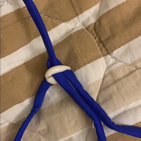 🆕 Dakine royal blue bikini top - Picture 4 of 5